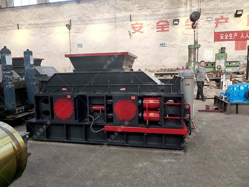 對輥制砂機在制砂過程中如何降低噪音污染？