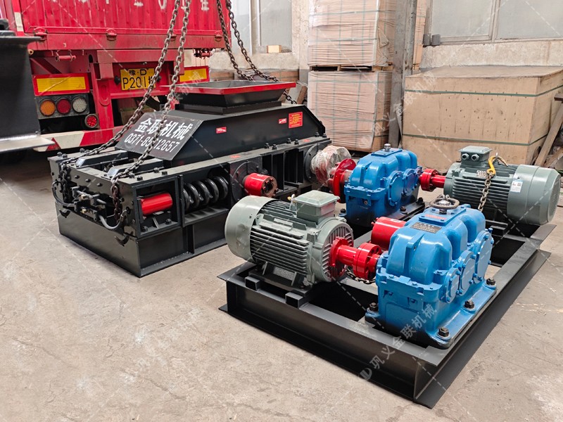 狼牙破碎機_狼牙式破碎機,狼牙輥破碎機價格/多少錢,狼牙破碎機視頻