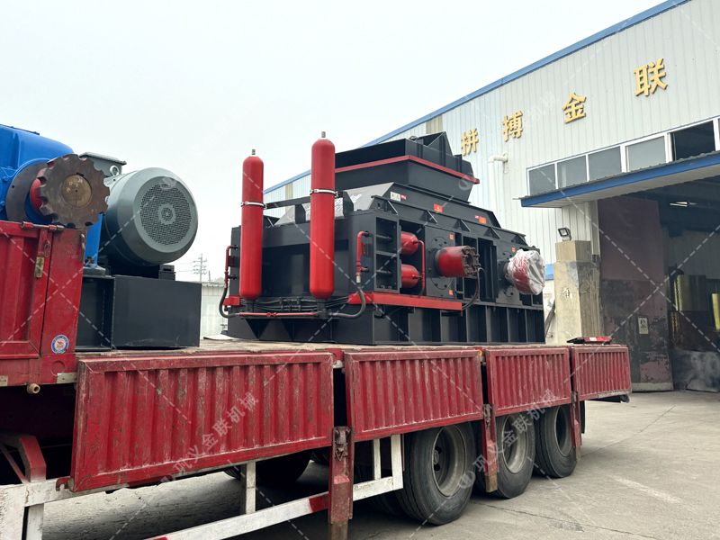 在生產(chǎn)線中，液壓對(duì)輥制砂機(jī)如何與其他設(shè)備有效配套？